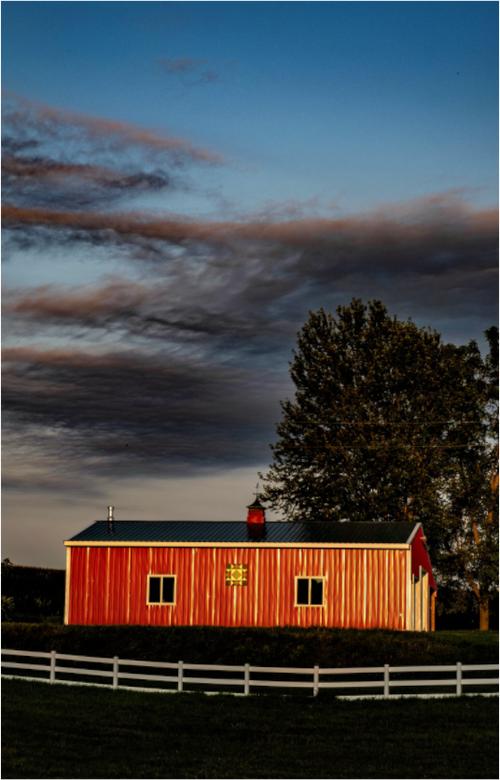 Main image Barn at Sunset on acrylic glass